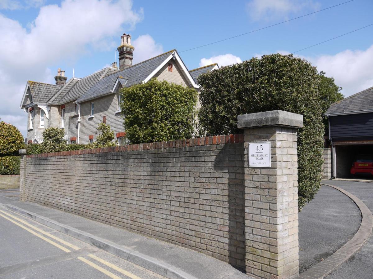 Cranborne House Hotell Poole Eksteriør bilde